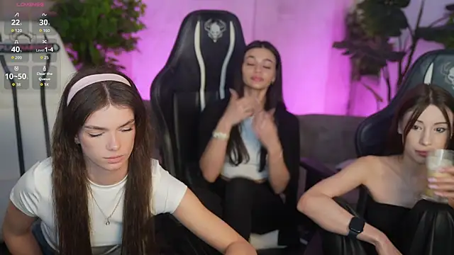 Selena Glow online show from April 8, 6:43 pm