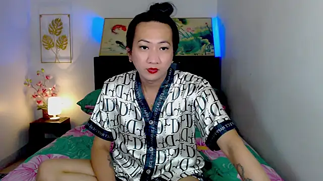 LovelyQueen69 online show from July 23, 5:21 pm