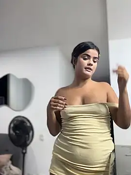 Kaily Sweet16 online show from February 7, 3:10 am