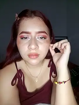 Chloe Sky love online show from April 4, 2:21 am