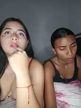 Chloe Sky love online show from June 4, 3:01 am