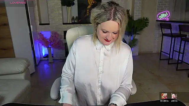 MariemLui online show from March 21, 4:01 pm