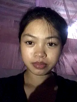 Snapshot of Thy00__ chatting on September 14, 8:45 am Thy00 online show from September 14, 8:45 am