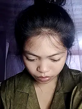 Snapshot of Thy00__ chatting on October 27, 3:40 pm Thy00 online show from October 27, 3:40 pm