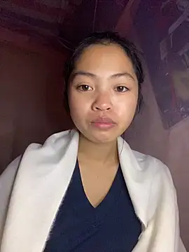 Thy00   online show from February 8, 6:28 am