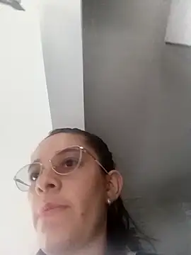 Isabella5 Brown  online show from October 7, 2:32 pm