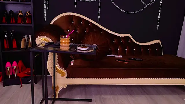 VanessaColby online show from June 20, 6:44 pm
