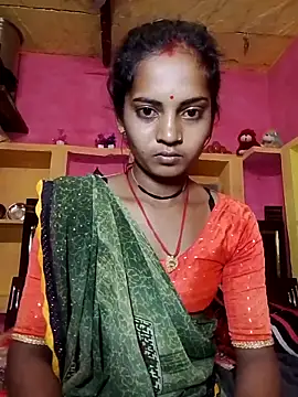 Snapshot of Hot_bbbb chatting on October 20, 10:35 pm Hot bbbb online show from October 20, 10:35 pm
