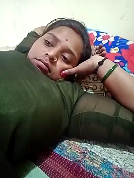 Snapshot of Hot_crety chatting on October 11, 3:55 am Hot crety online show from October 11, 3:55 am