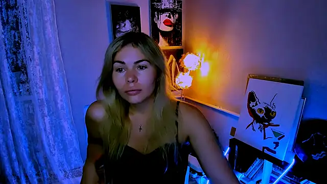LoraBoyar online show from July 1, 1:38 am