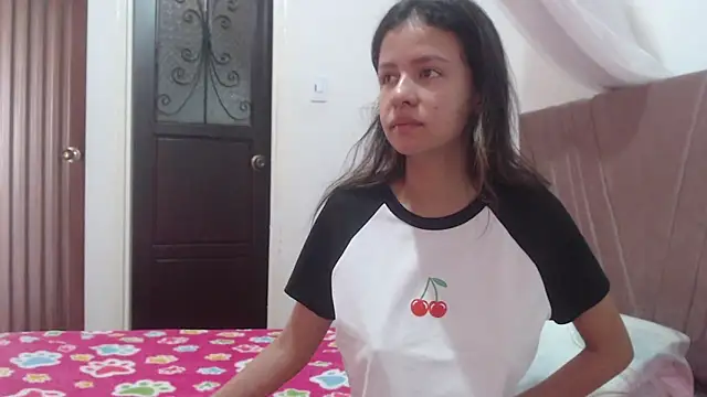 nathaly jones  online show from March 20, 12:54 pm