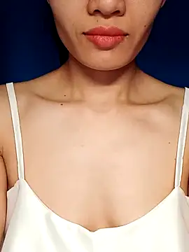 Hinna x online show from October 8, 11:53 pm