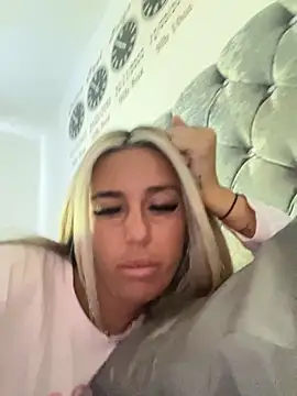 EllieMaeBaby online show from November 20, 10:49 am