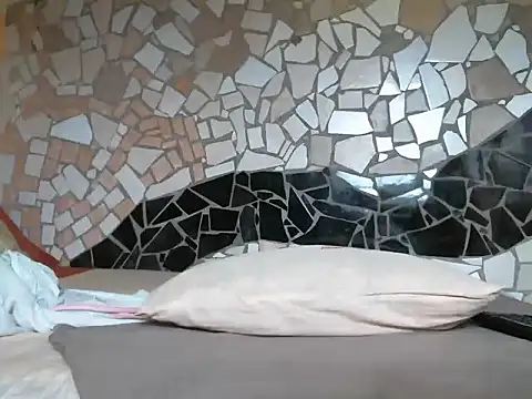 Pretty miss devilxxx35 online show from March 28, 1:10 pm