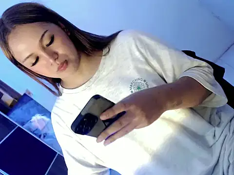 Snapshot of Sweet_angelinax chatting on October 6, 3:45 am Sweet angelinax online show from October 6, 3:45 am