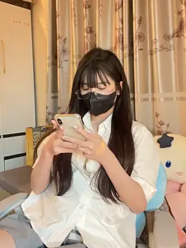 Dior baby online show from February 4, 6:49 am