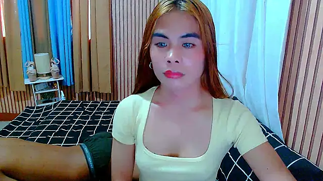 Snapshot of zeusdaven chatting on October 10, 7:13 am zeusdaven online show from October 10, 7:13 am