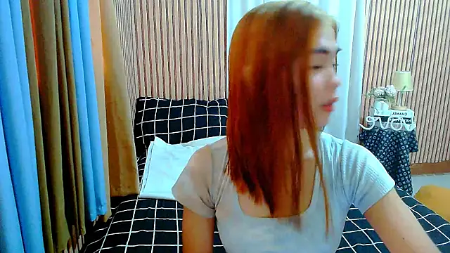 Snapshot of zeusdaven chatting on September 11, 3:18 am zeusdaven online show from September 11, 3:18 am