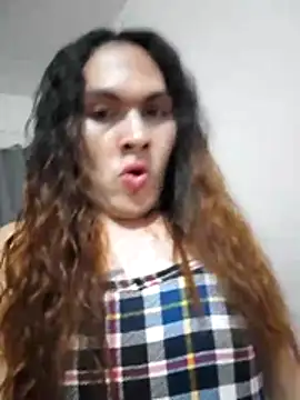 Pinkyweb 03 online show from April 10, 11:27 am