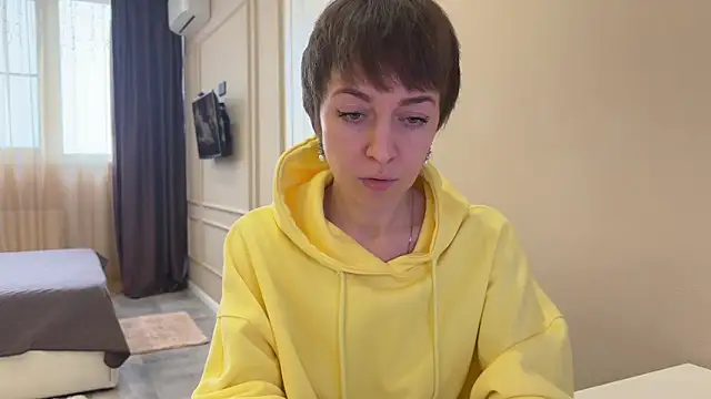 daniellia  online show from January 13, 9:35 am