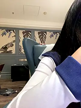 MengMeng0515 online show from January 18, 1:18 pm