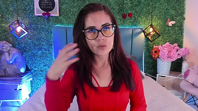 Linagh  online show from April 7, 12:29 pm