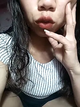 chau1 online show from April 16, 1:55 pm