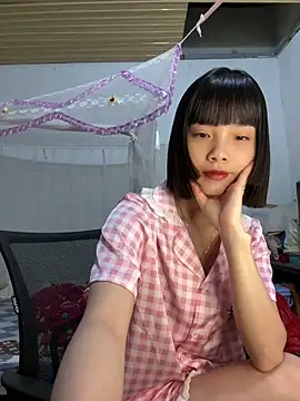 andymi1 online show from April 17, 1:51 am