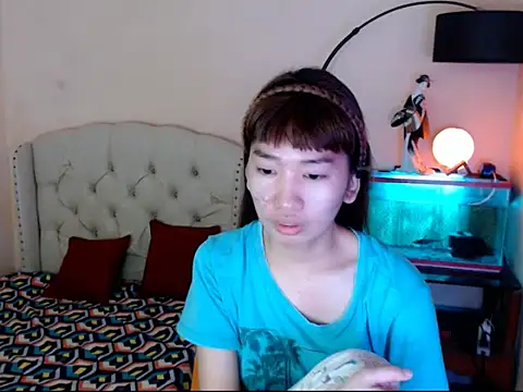 ShantalFoxxy  online show from October 22, 12:48 am