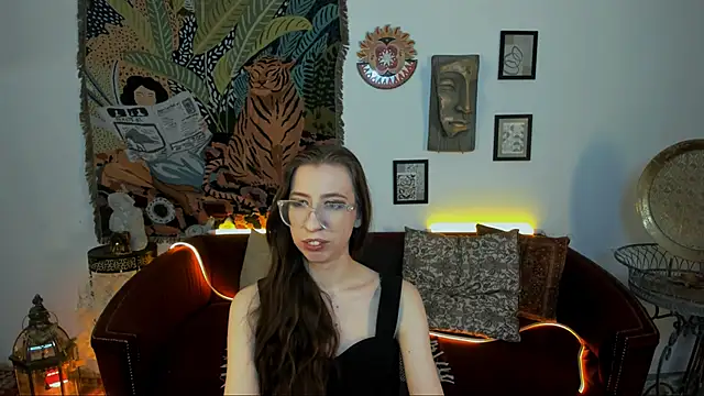 CareyJonas online show from December 17, 4:55 pm