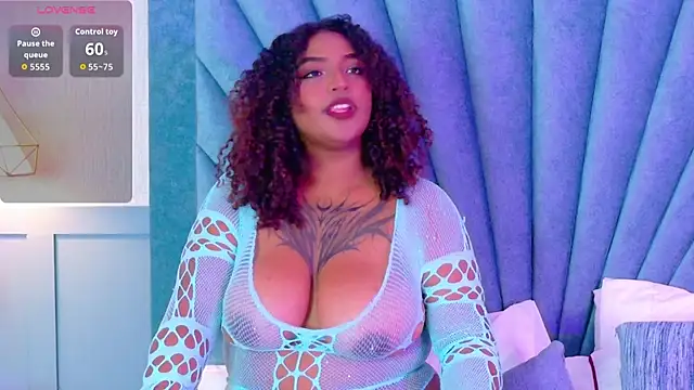 Cristal-Jonnes online show from September 15, 3:04 am