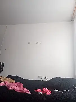 Fernandar2025 online show from April 10, 4:13 pm