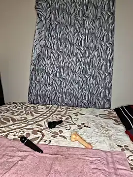 Unique05 online show from November 25, 6:31 pm