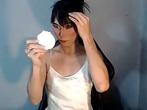 ladychix online show from February 4, 1:25 pm