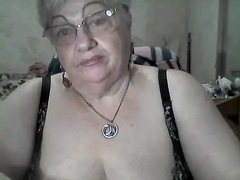 NatalieNorth online show from October 13, 9:50 pm