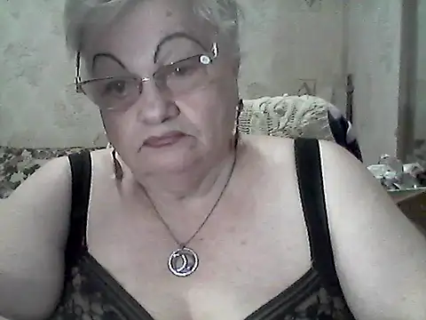 NatalieNorth online show from October 14, 9:50 pm