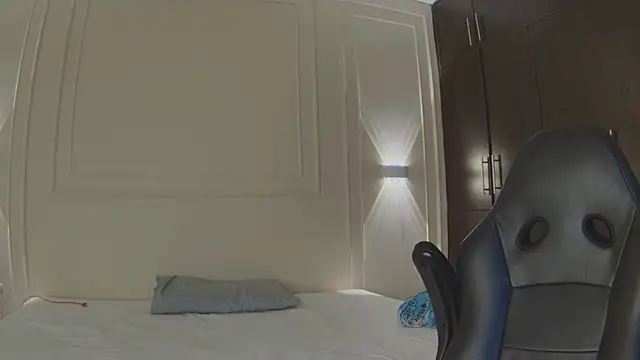 rachell owen online show from December 23, 5:00 am