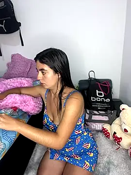 Amishell  online show from September 9, 2:55 am