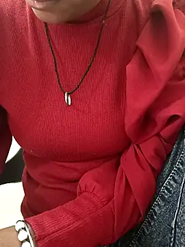 Alia-00 online show from October 29, 4:50 am