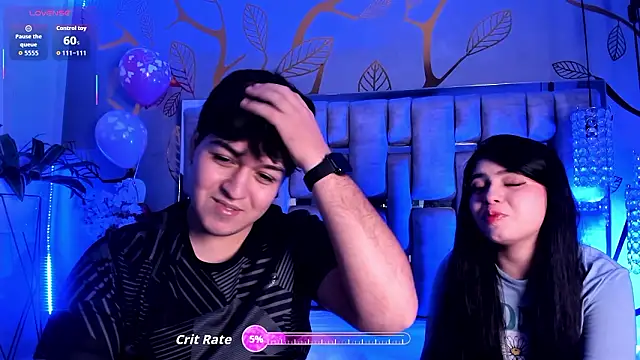 EmilyANDrew  online show from January 14, 5:12 am