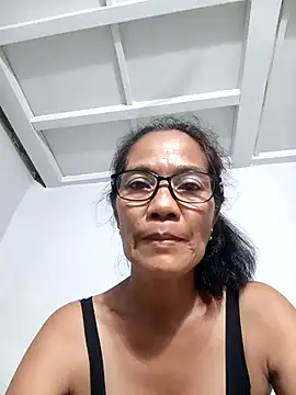 ImYourWoman 55 online show from December 5, 6:31 pm