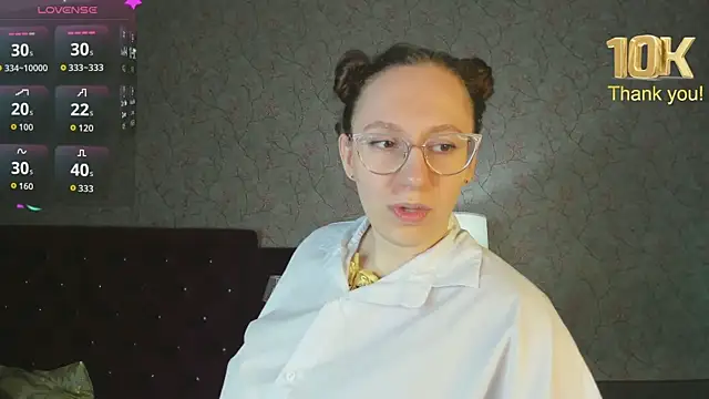 ellie coy  online show from March 15, 1:57 pm