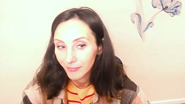 Snapshot of AlissaJersi chatting on October 3, 10:20 am AlissaJersi online show from October 3, 10:20 am