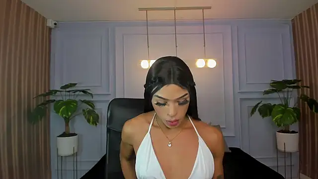 keytinthomson  online show from March 3, 6:58 pm