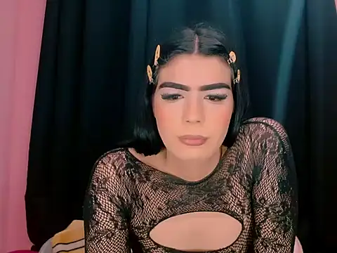 Snapshot of _crystal23_ chatting on September 30, 11:42 pm  crystal23  online show from September 30, 11:42 pm
