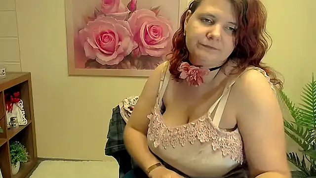 TwoBigSuns online show from November 25, 9:11 am