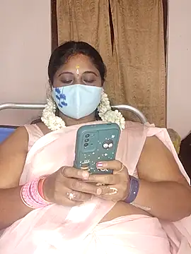 Snapshot of telugu_Geetha30 chatting on October 13, 8:39 am telugu Geetha30 online show from October 13, 8:39 am