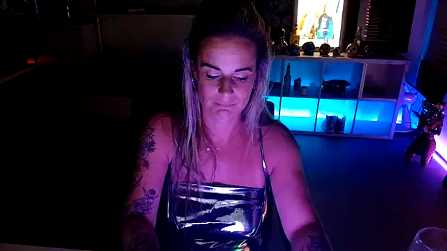 Mrs-Aurora online show from October 7, 10:36 pm