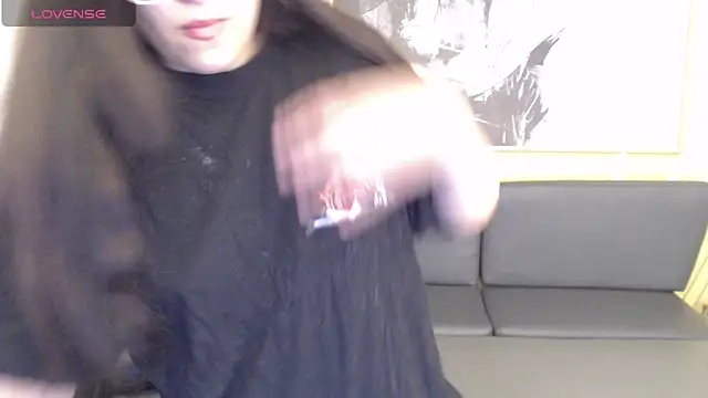 Snapshot of olivia_russo_ chatting on October 21, 8:02 pm olivia russo online show from October 21, 8:02 pm