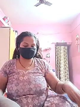 biggbobbsgirl online show from February 5, 6:22 pm